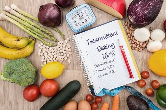 intermittent-fasting-women-weight-loss-morley-coaching